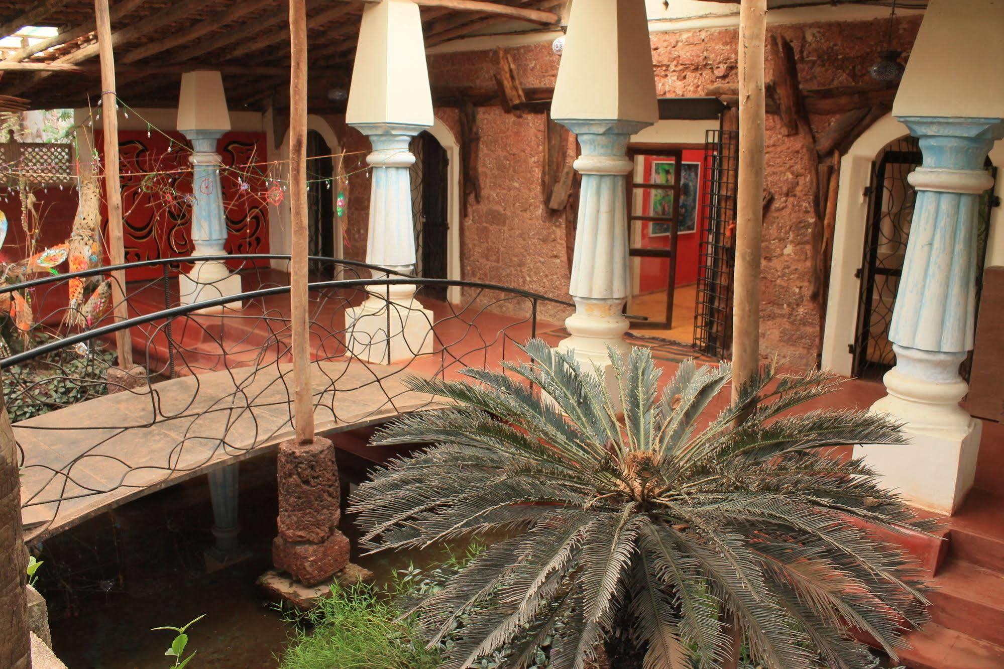 Saraya Bed & Breakfast Sangolda Exterior foto
